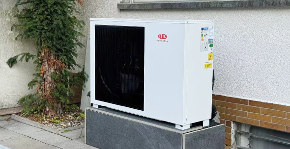 热泵系统别墅项目安装展示